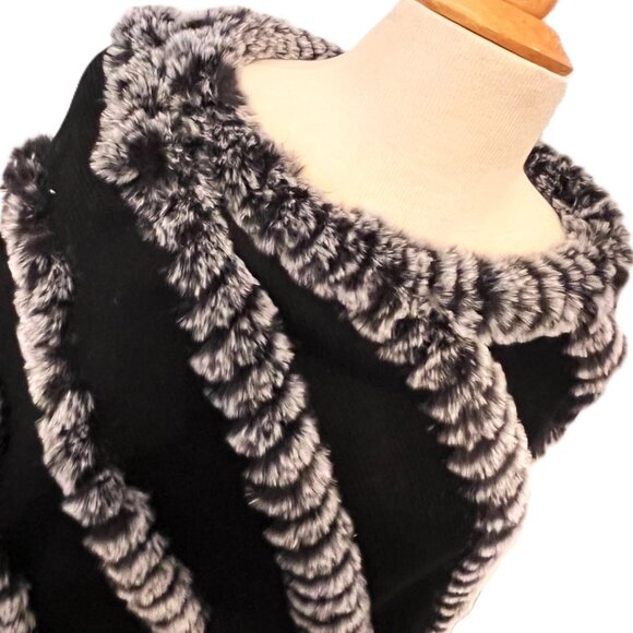 Donna Salyers Fabulous Furs Poncho Woman Black Faux Fur Luxury Lagenlook NWT - Picture 3 of 9